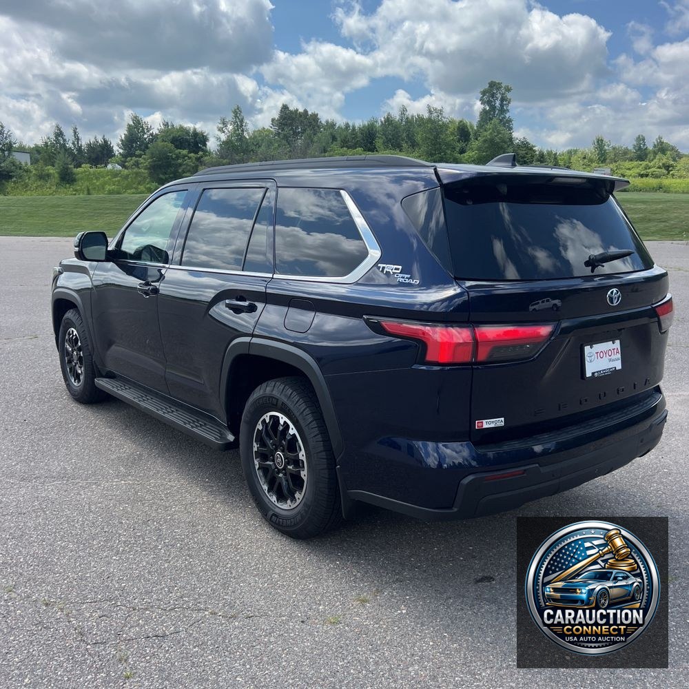 2024 Toyota Sequoia SR5