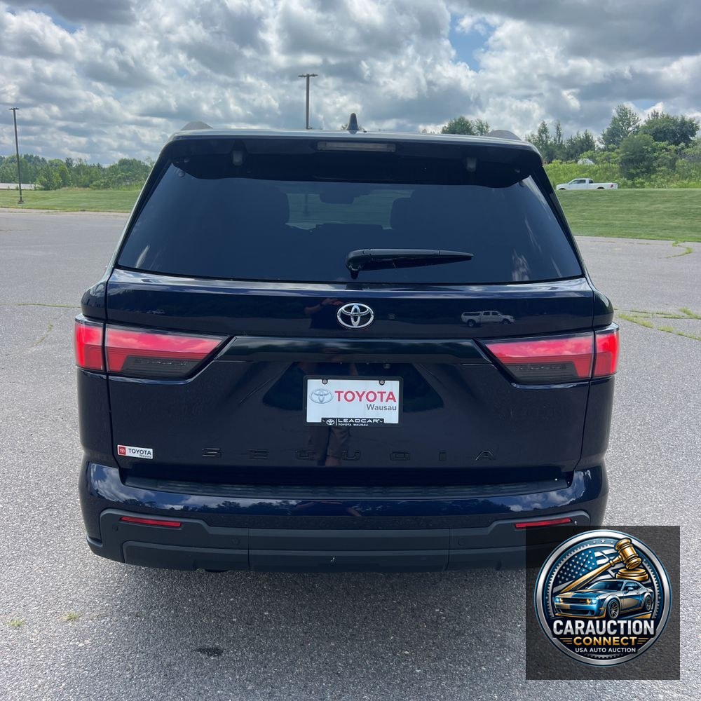 2024 Toyota Sequoia SR5