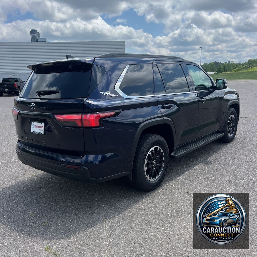 2024 Toyota Sequoia SR5