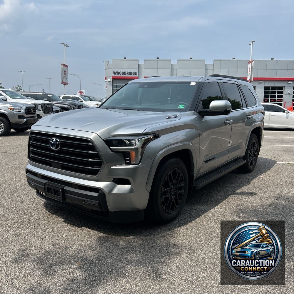 2024 Toyota Sequoia SR5