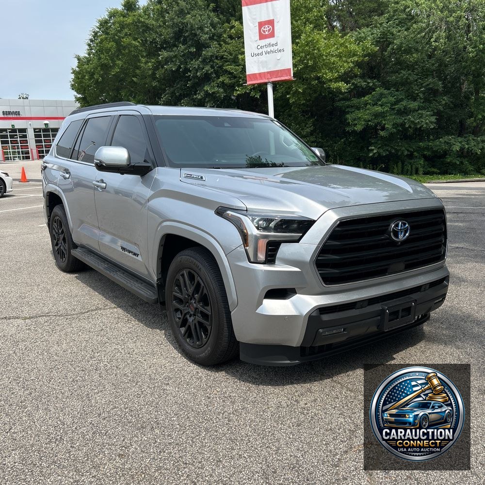 2024 Toyota Sequoia SR5