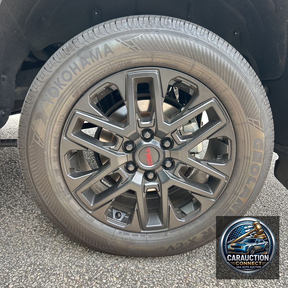 2024 Toyota Sequoia SR5