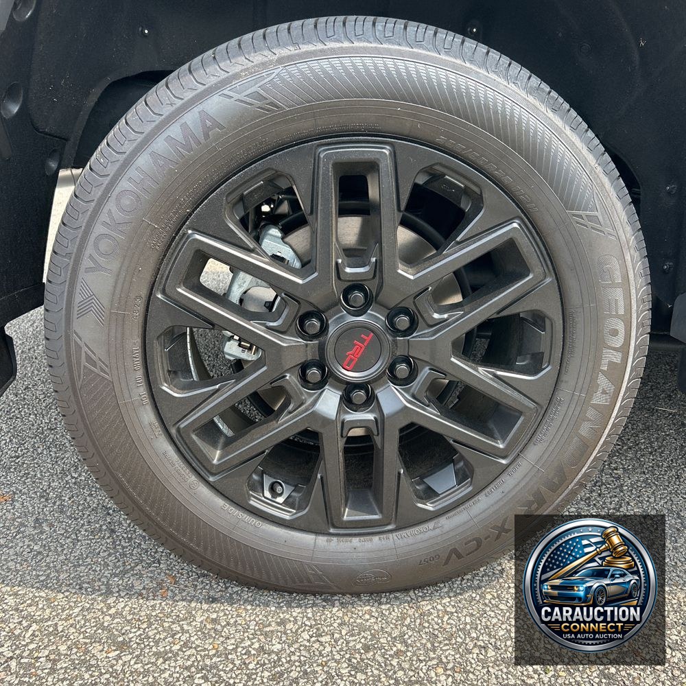 2024 Toyota Sequoia SR5