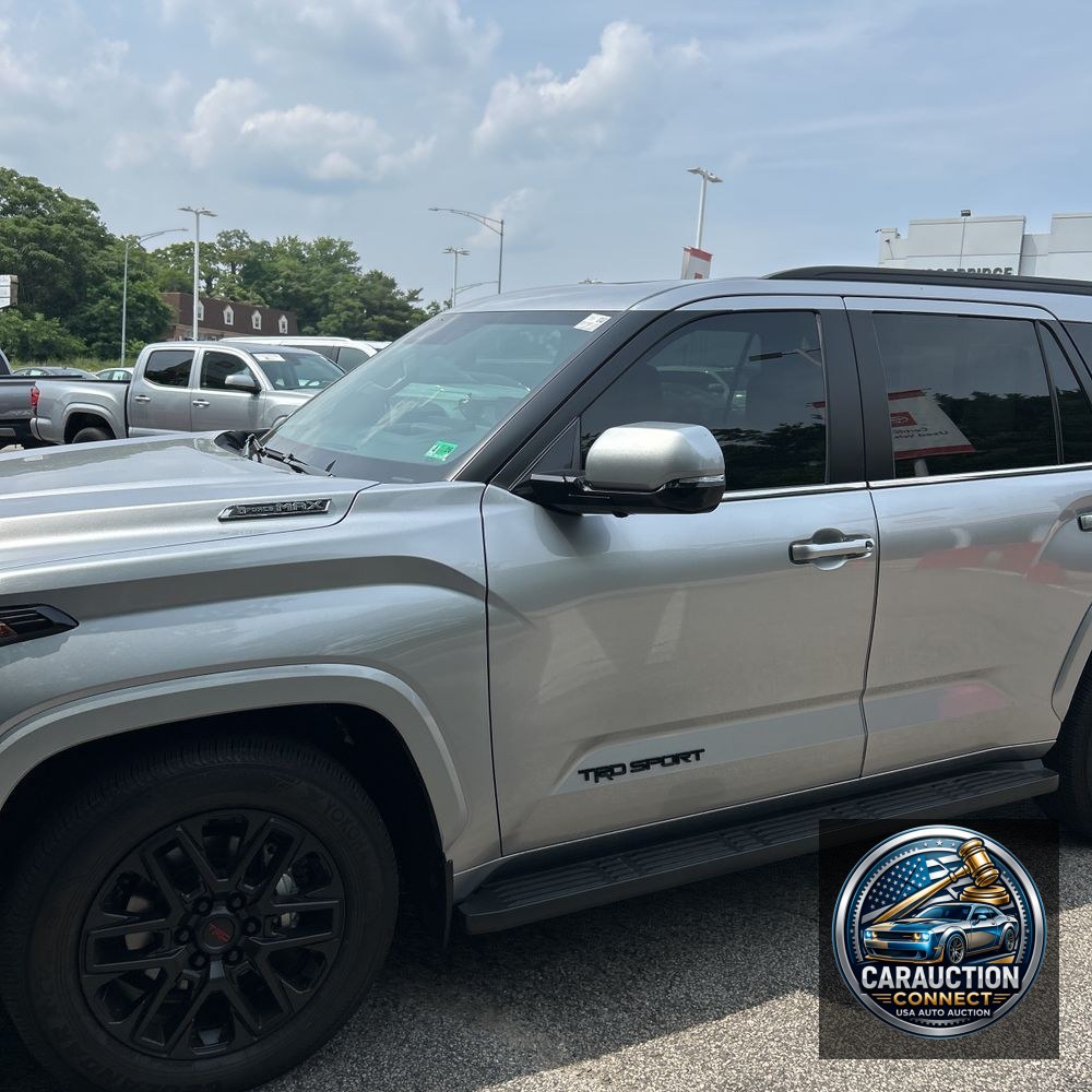 2024 Toyota Sequoia SR5