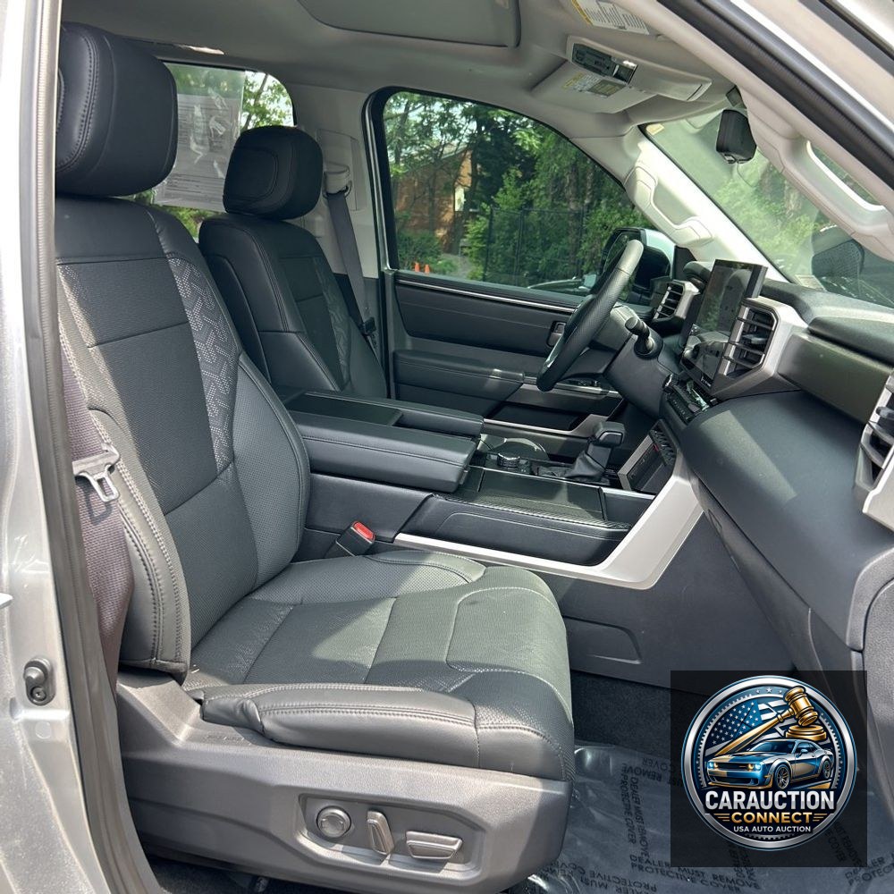 2024 Toyota Sequoia SR5