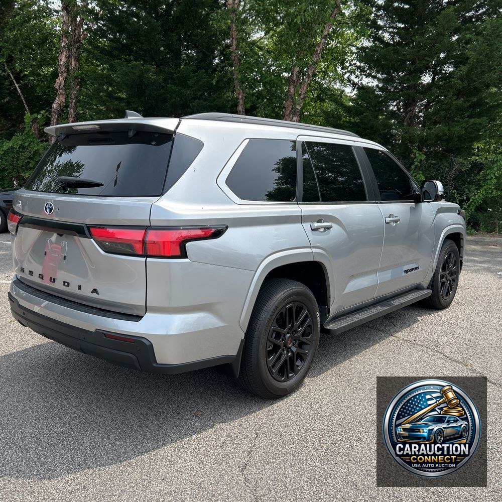 2024 Toyota Sequoia SR5