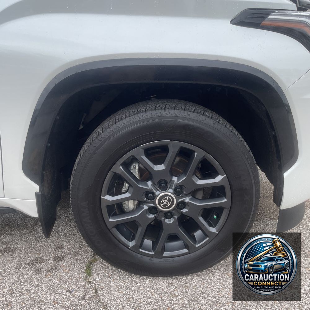 2024 Toyota Sequoia Platinum
