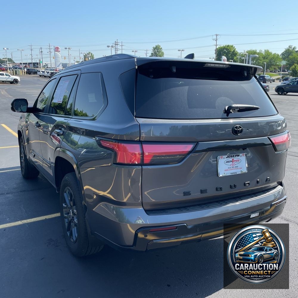 2024 Toyota Sequoia Platinum