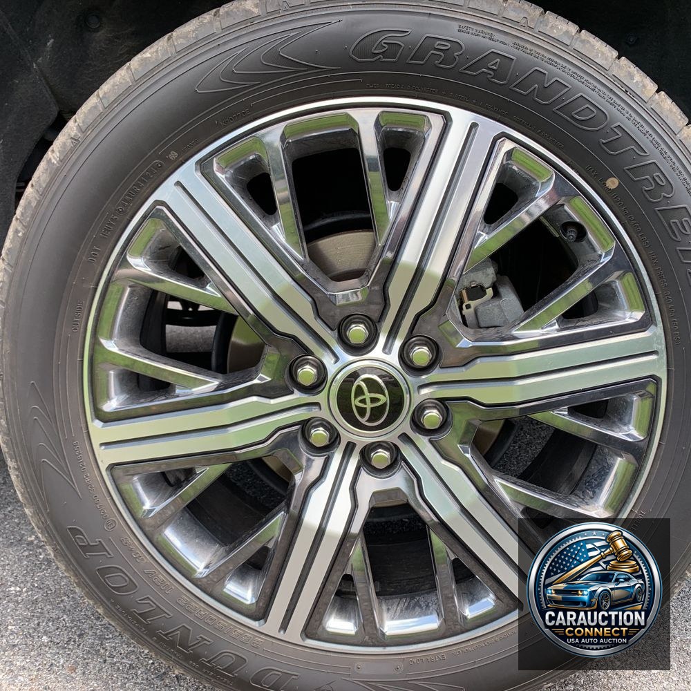 2023 Toyota Sequoia Capstone