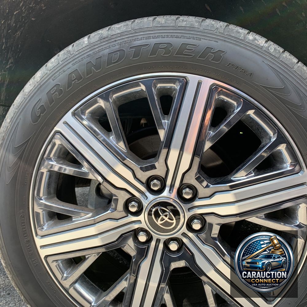 2023 Toyota Sequoia Capstone