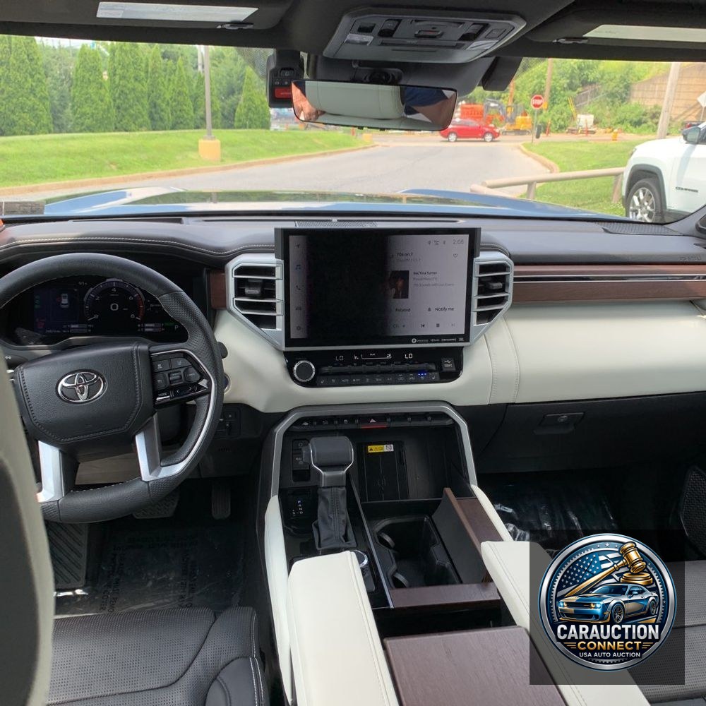 2023 Toyota Sequoia Capstone