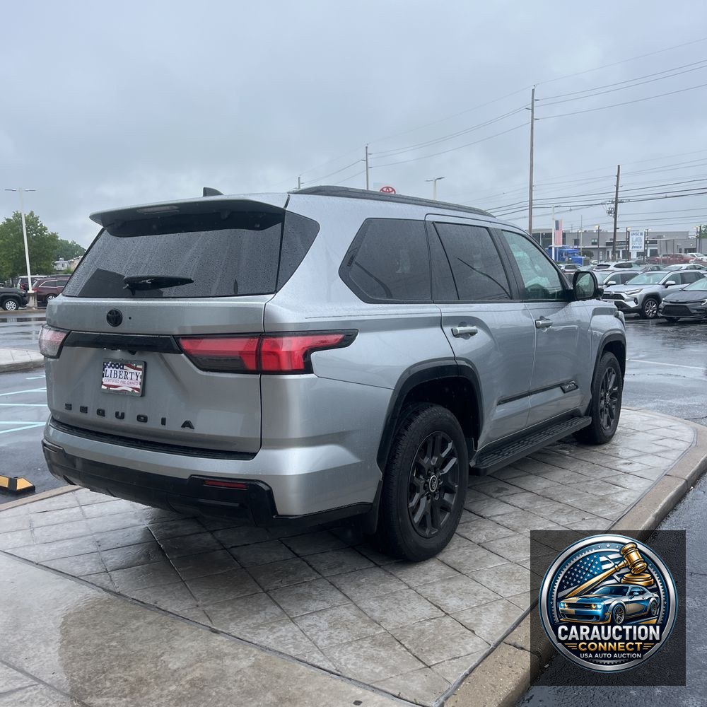 2024 Toyota Sequoia Platinum