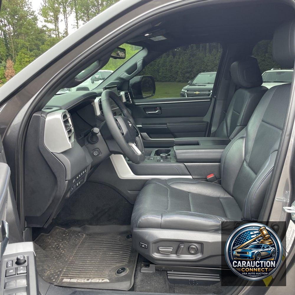 2024 Toyota Sequoia Platinum