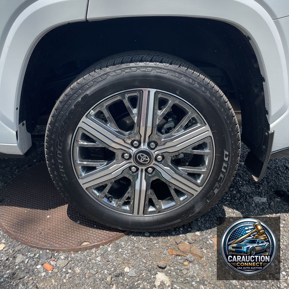 2025 Toyota Sequoia Capstone