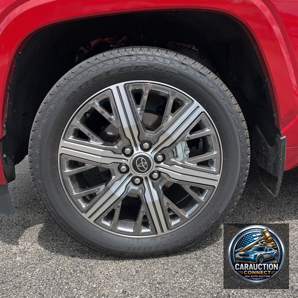 2024 Toyota Sequoia Capstone