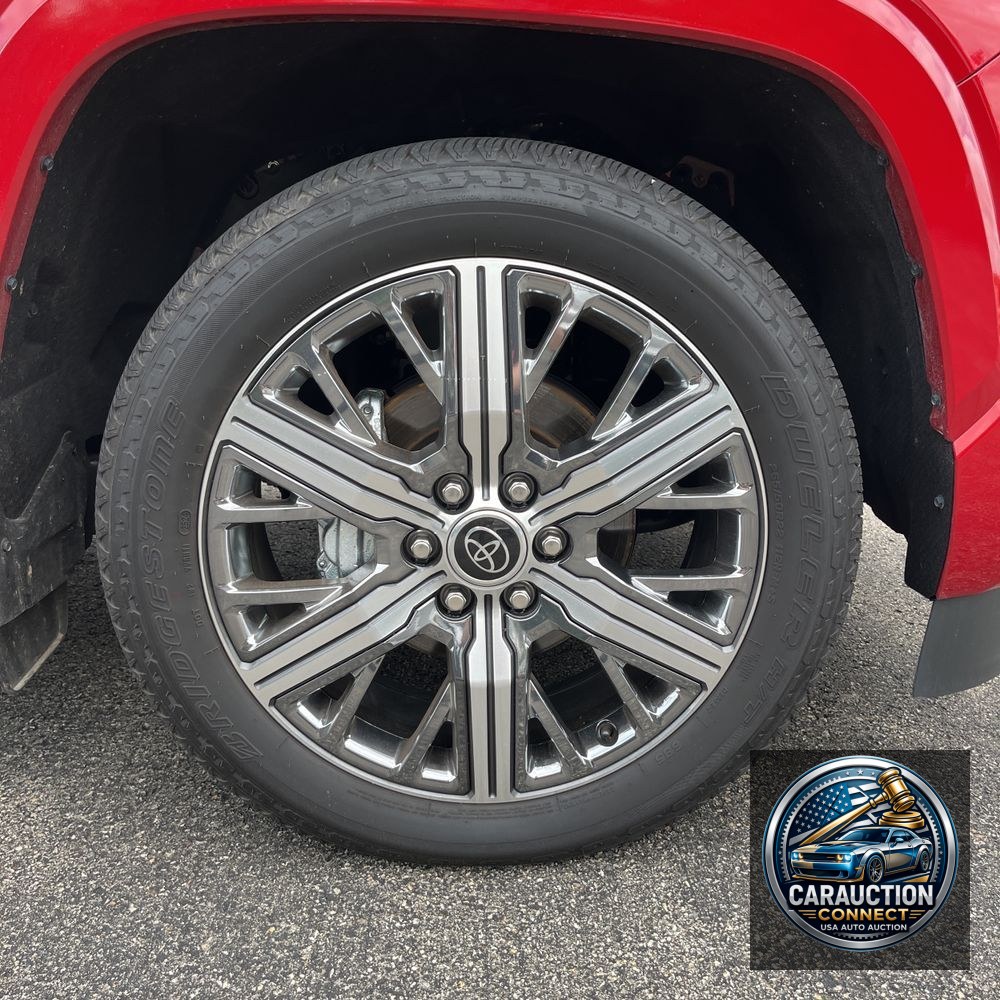 2024 Toyota Sequoia Capstone