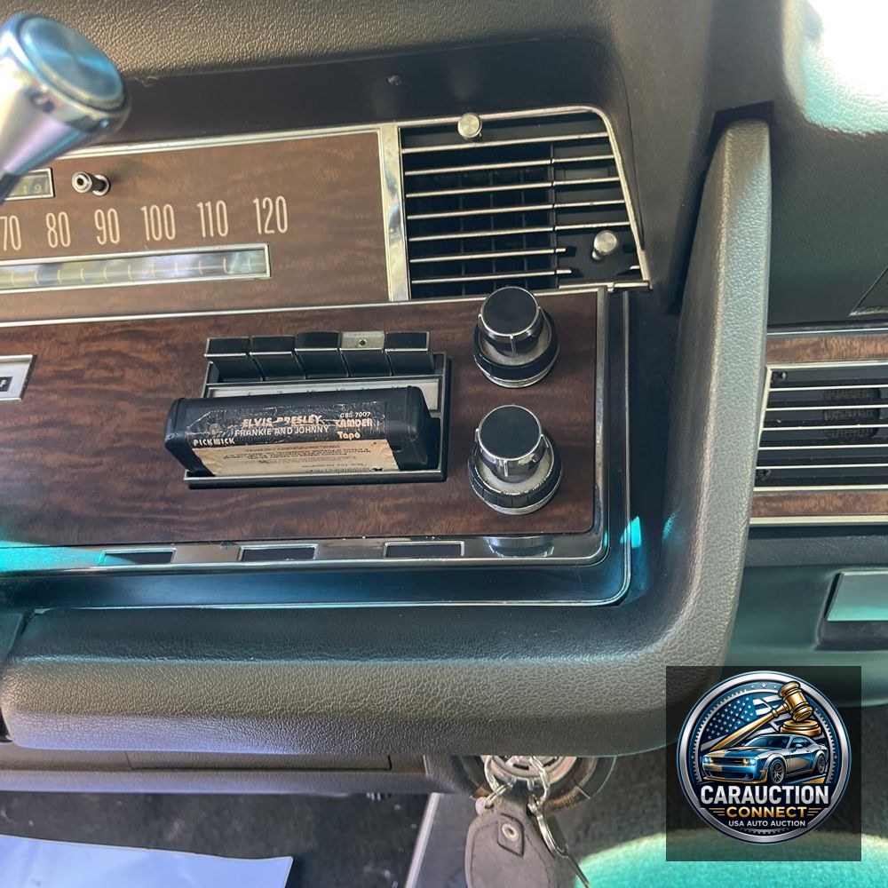1969 Lincoln Continental Sedan