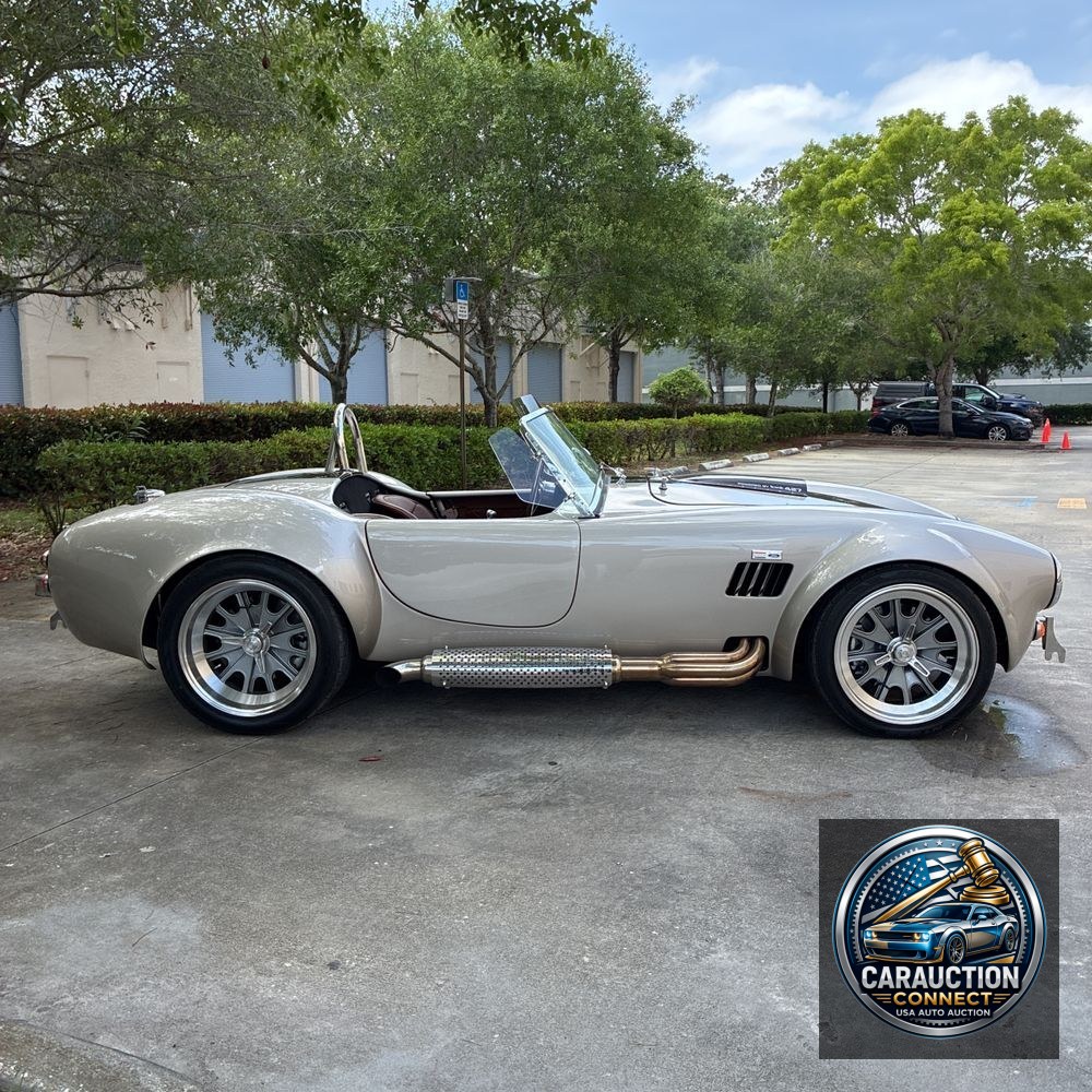 1965 Ford Cobra Iconic Edition