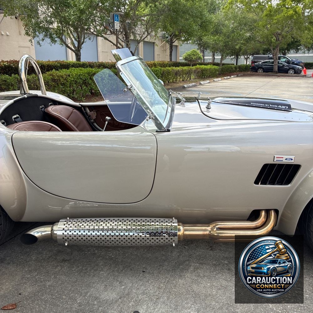 1965 Ford Cobra Iconic Edition