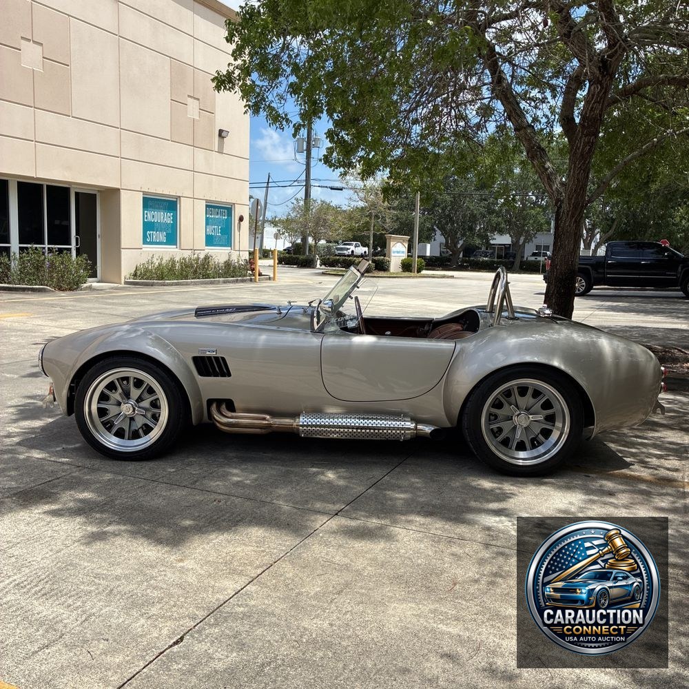 1965 Ford Cobra Iconic Edition