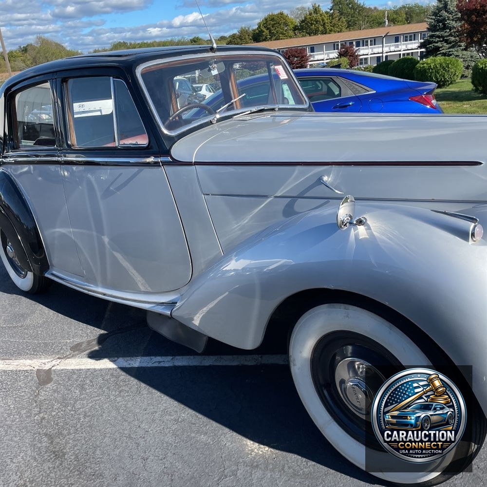 1948 Bentley Mark VI Sedan