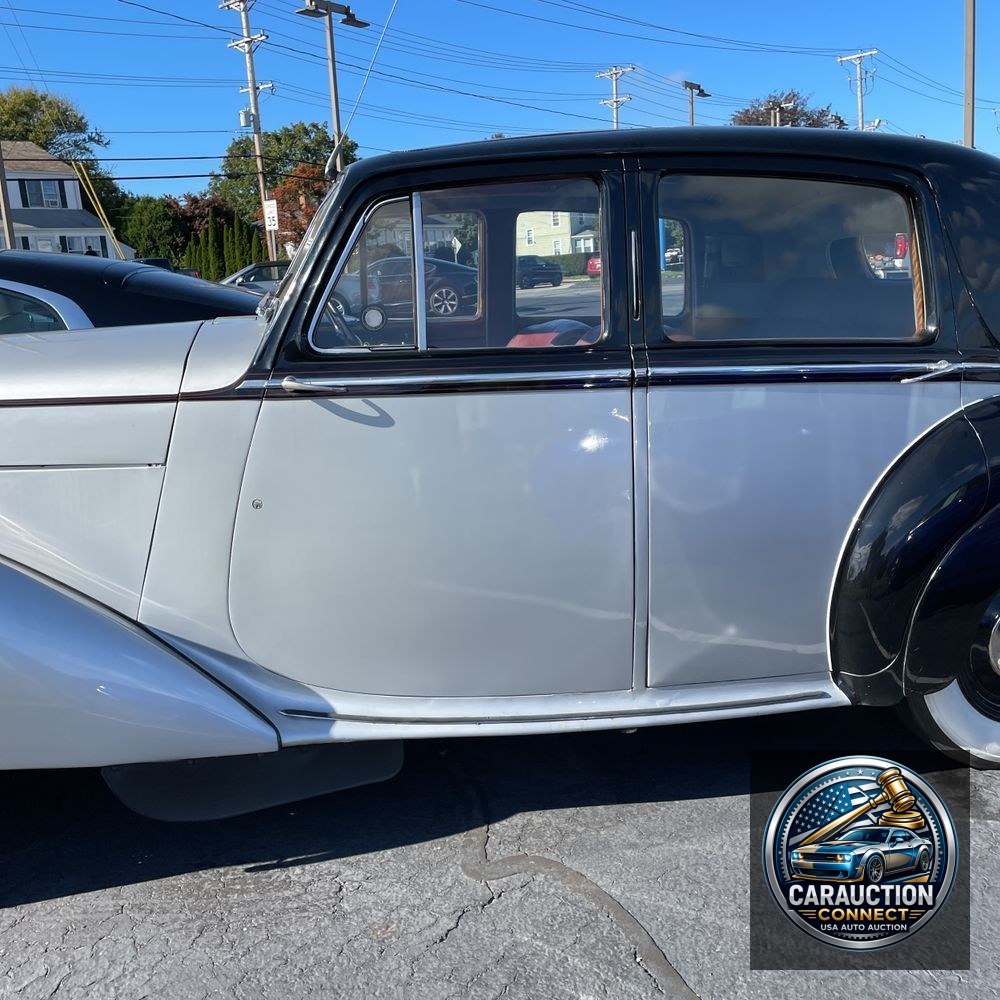 1948 Bentley Mark VI Sedan