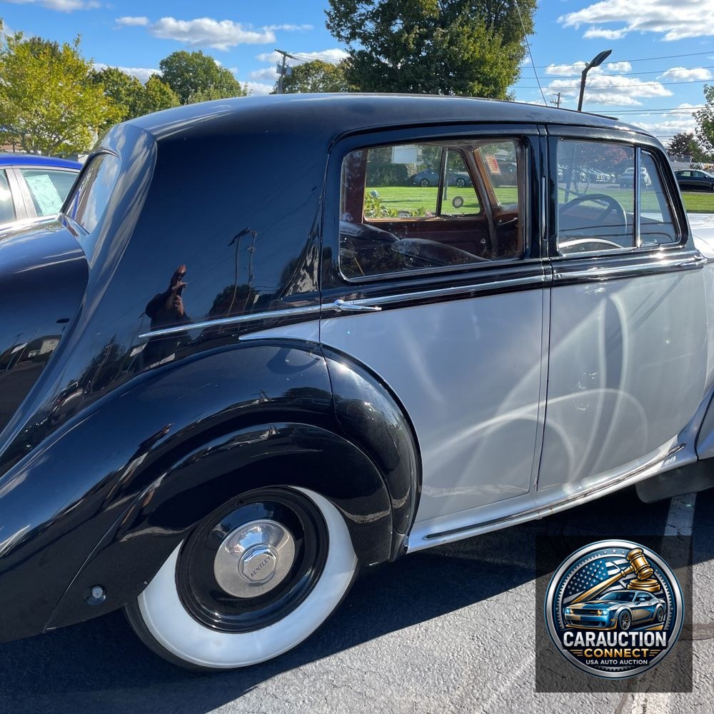 1948 Bentley Mark VI Sedan
