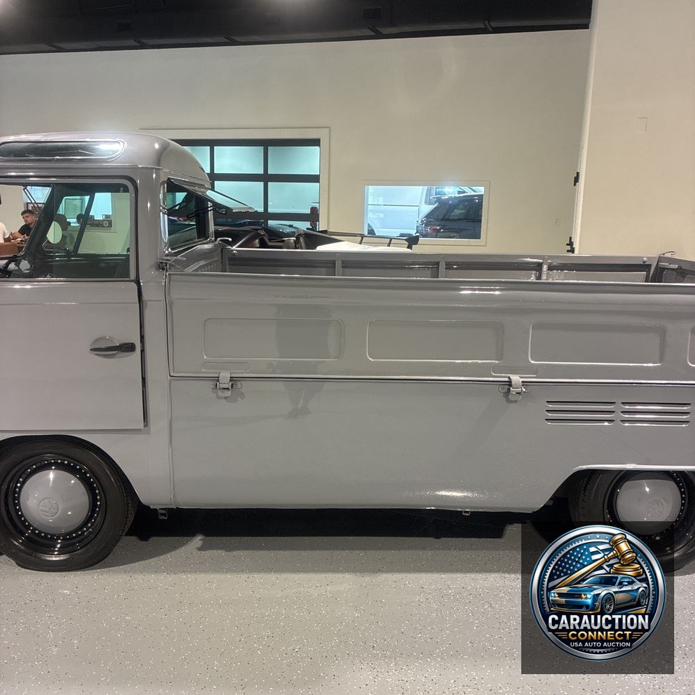 1975 Volkswagen  Kombi  Pick up