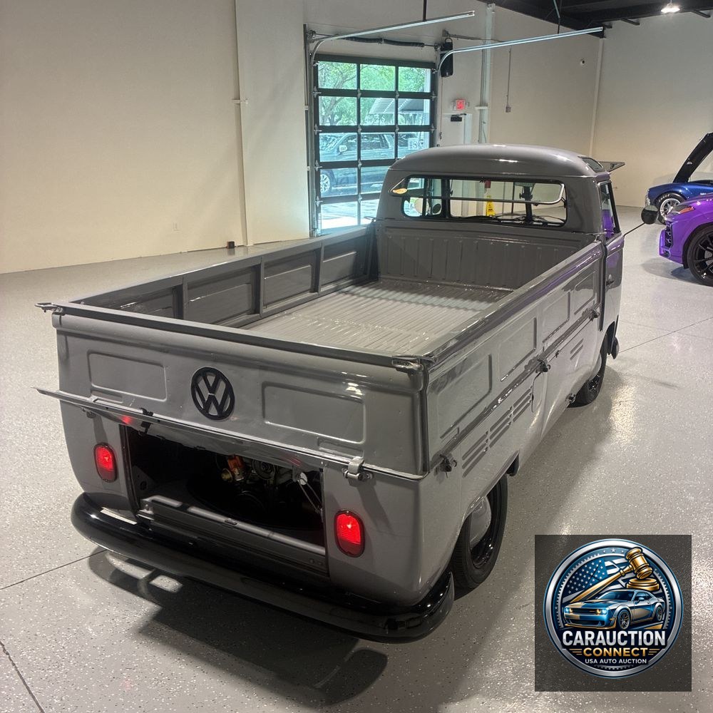 1975 Volkswagen  Kombi  Pick up