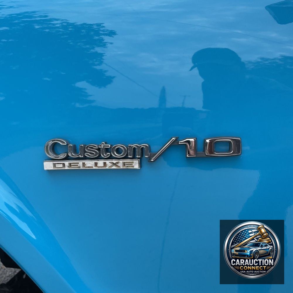 1972 Chevrolet  C10 Custom Deluxe