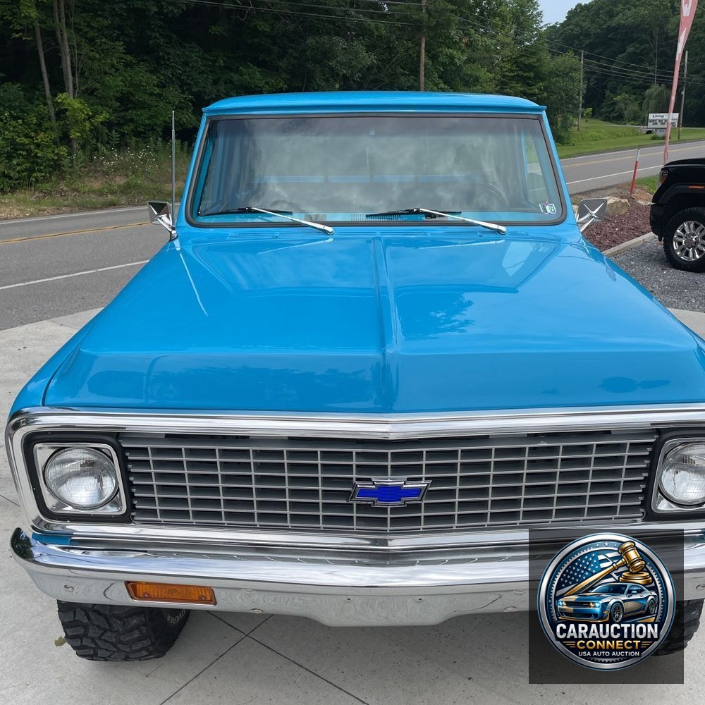 1972 Chevrolet  C10 Custom Deluxe