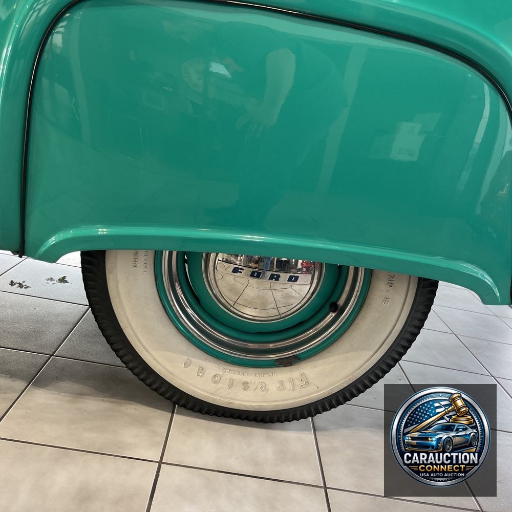 1956 Ford F100 Custom cab