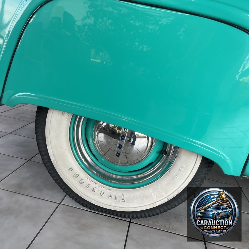 1956 Ford F100 Custom cab