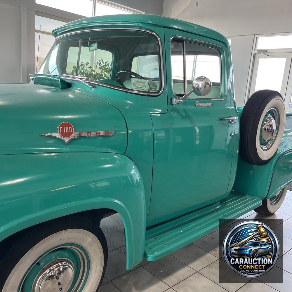 1956 Ford F100 Custom cab