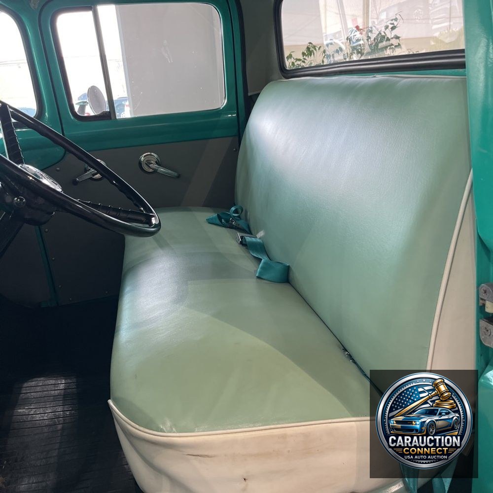 1956 Ford F100 Custom cab