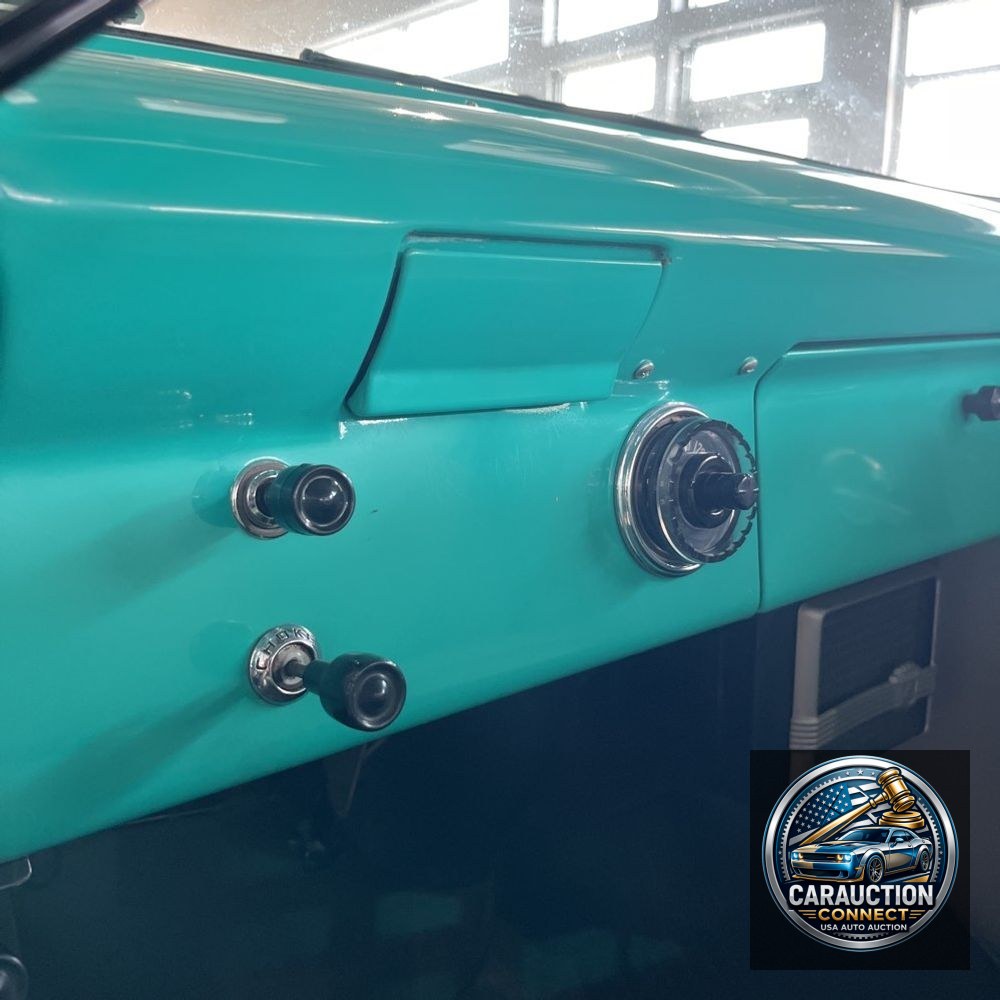 1956 Ford F100 Custom cab