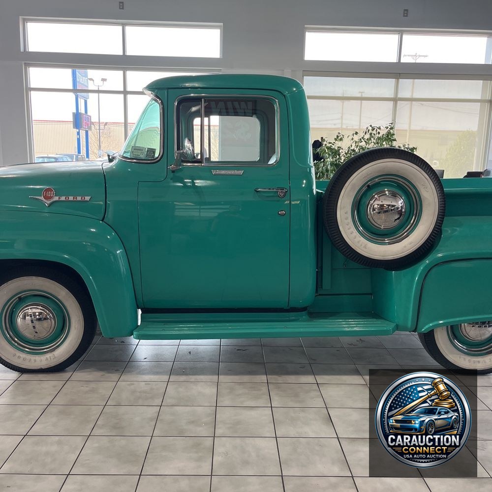 1956 Ford F100 Custom cab