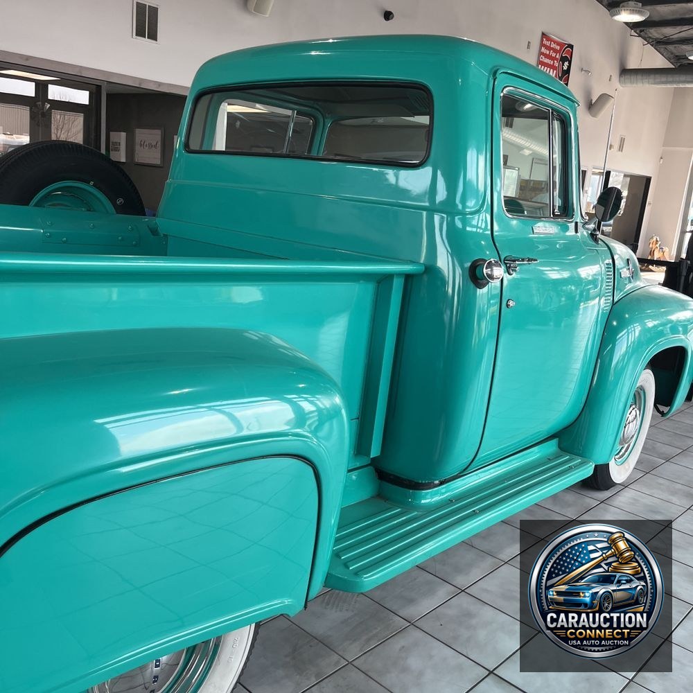 1956 Ford F100 Custom cab