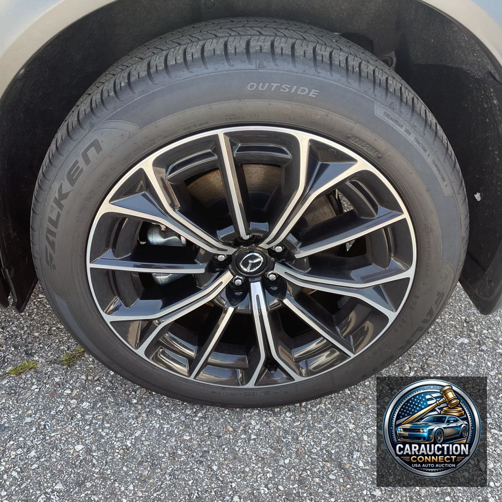 2025 Mazda CX-70 Plug-in Hybrid Premium