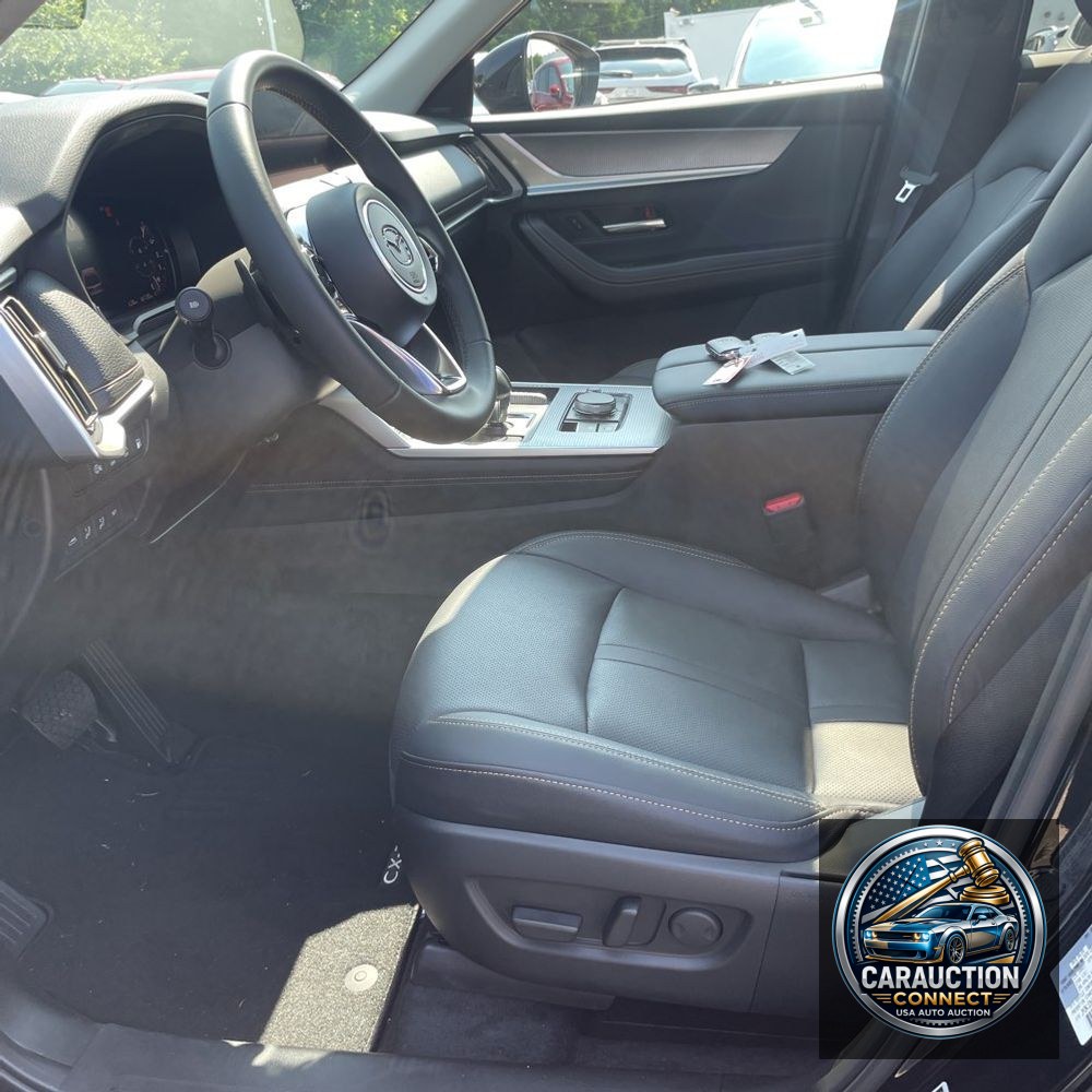 2025 Mazda CX-70 Plug-in Hybrid Premium