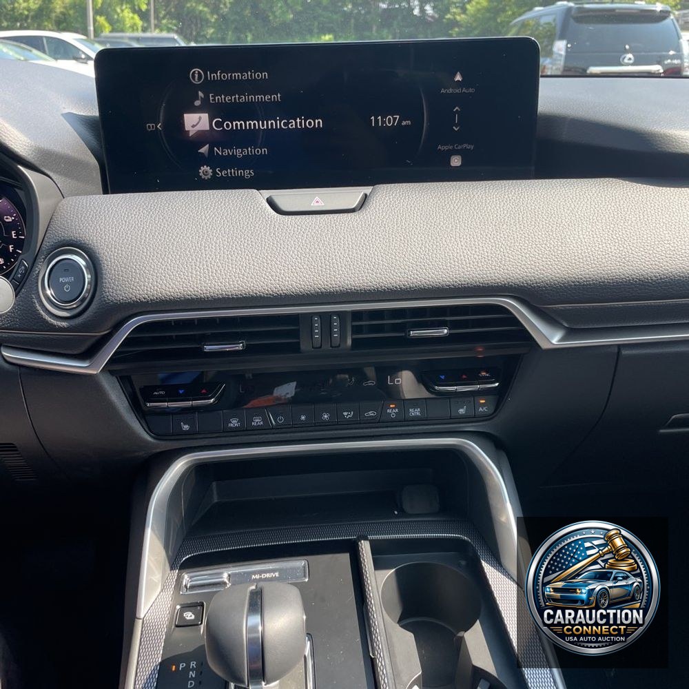 2025 Mazda CX-70 Plug-in Hybrid Premium