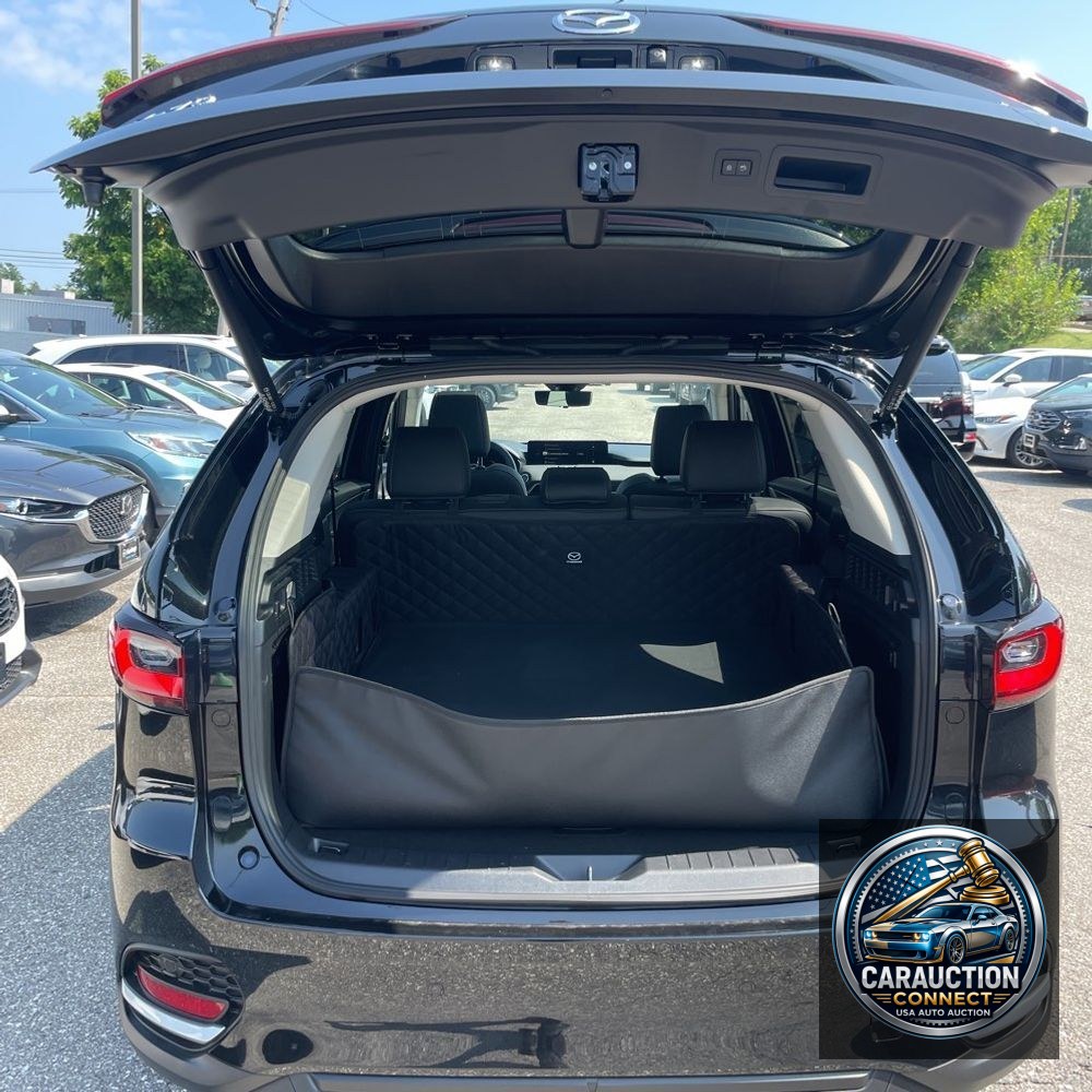 2025 Mazda CX-70 Plug-in Hybrid Premium