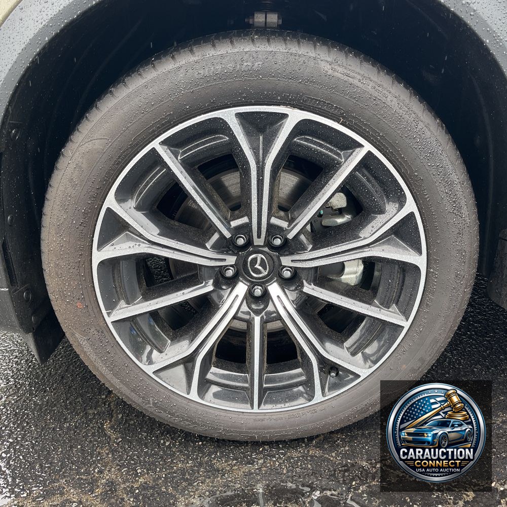 2025 Mazda CX-70 Plug-in Hybrid Premium Plus