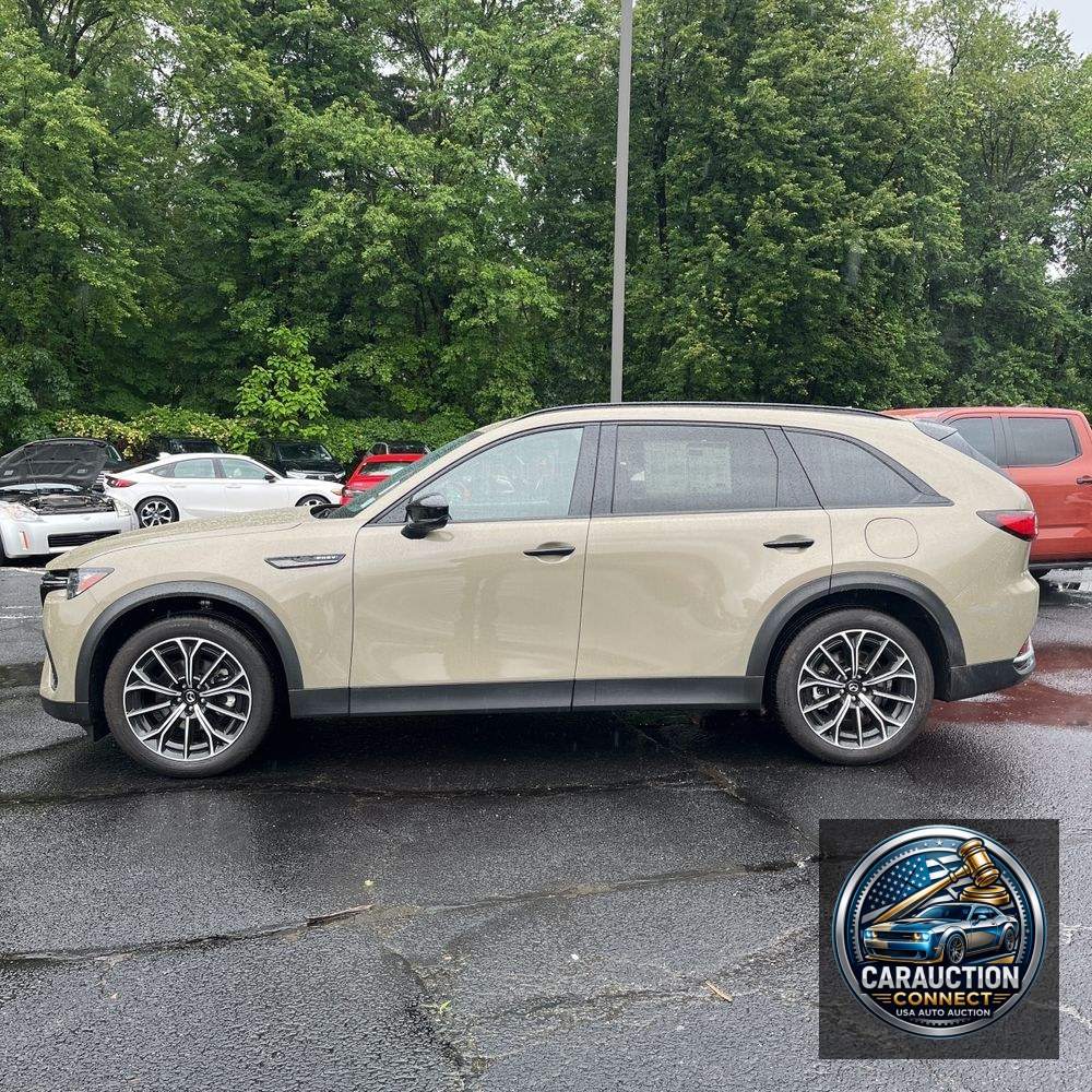 2025 Mazda CX-70 Plug-in Hybrid Premium Plus