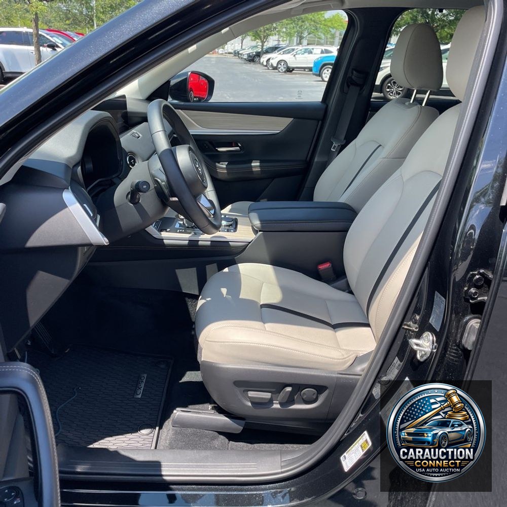 2025 Mazda CX-90 Plug-in Hybrid Premium Sport