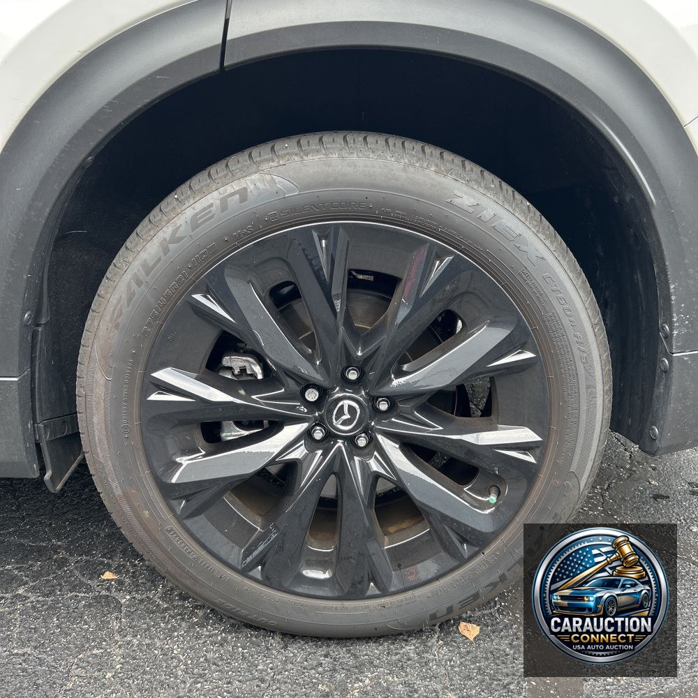 2025 Mazda CX-90 Plug-in Hybrid Premium Sport