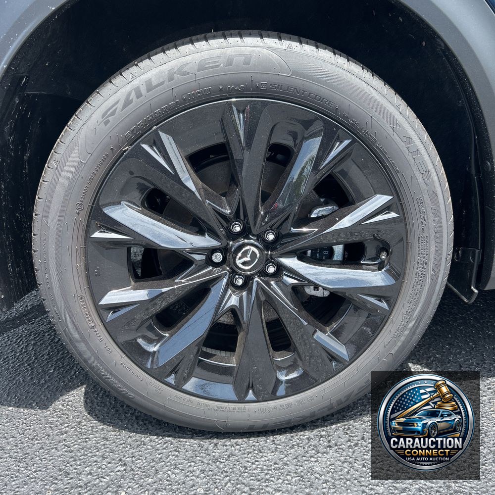 2025 Mazda CX-90 Plug-in Hybrid Premium Sport