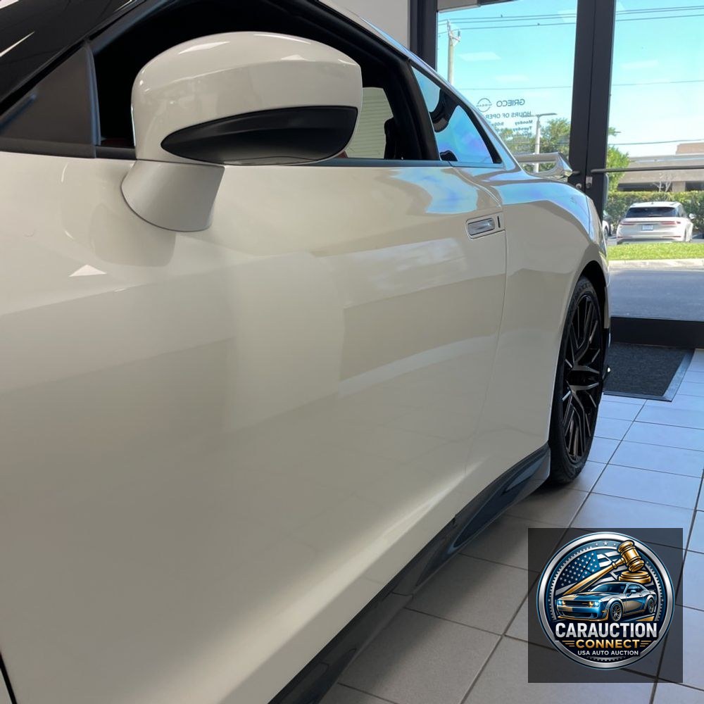 2024 Nissan GT-R Premium