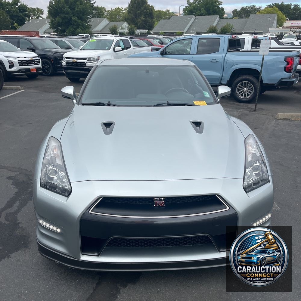 2012 Nissan GT-R Premium