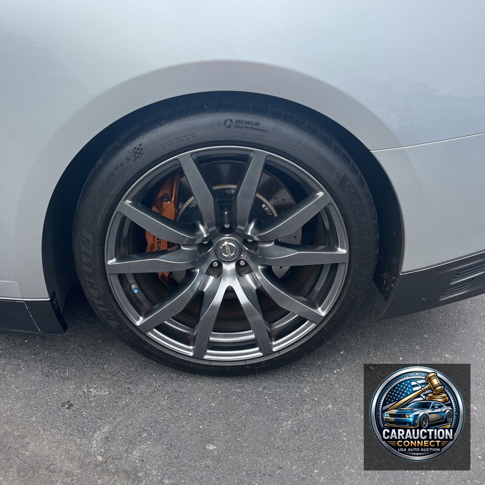 2012 Nissan GT-R Premium